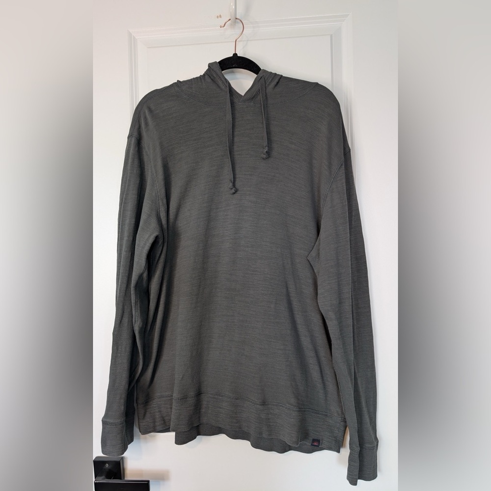 Faherty Men’s Sunwashed Organic Cotton Hoodie Charcoal Gray Size XL